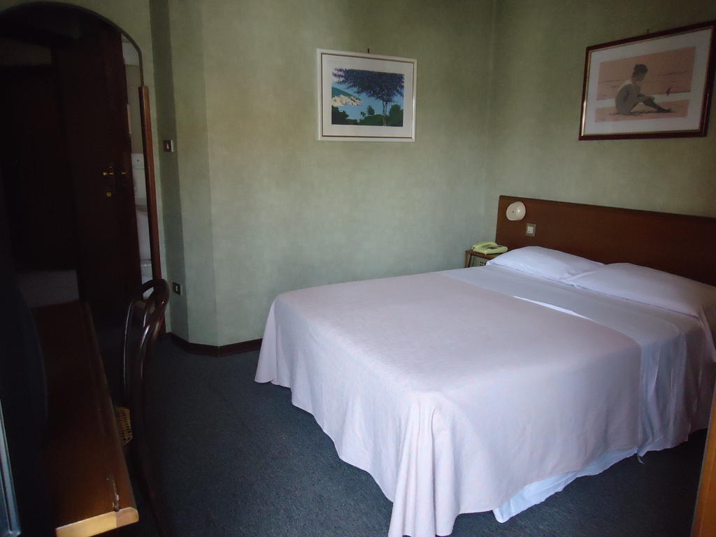 Hotel De La Ville Central Latina Dış mekan fotoğraf